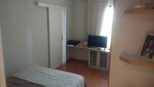 Imagem 11 de 15 de Alto Padrão Com 4 Quartos À Venda No Village De Lyon. - 821