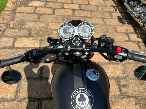 Triunph Bonneville T120 Ace 2020