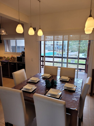 Imagen 13 de 23 de Particular. Alquiler Temporal Temporada 2023 Pinamar. Departamento Totalmente Equipado. 5 Personas. Piscina, Parrilla, Solarium Y Estacionamiento Cubierto, Dueño Directo.