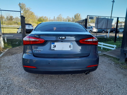 Imagen 6 de 15 de Kia Cerato 1.6 Ex 4 Ptas At6 Año 2016