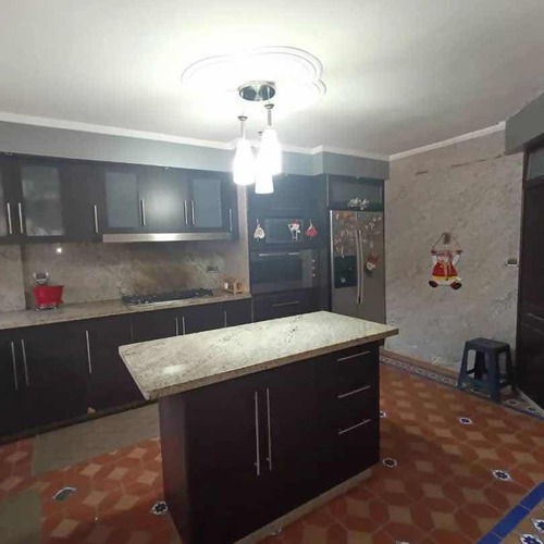 Townhouse Semiamoblado En Venta En San Diego, Urbanización El Polvero - Conjunto Cerrado Atm