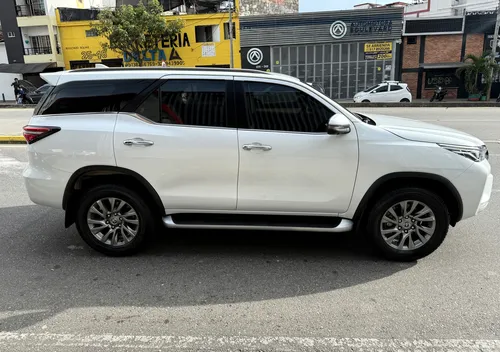 Toyota Fortuner Srv 2.8 Diesel 4x4