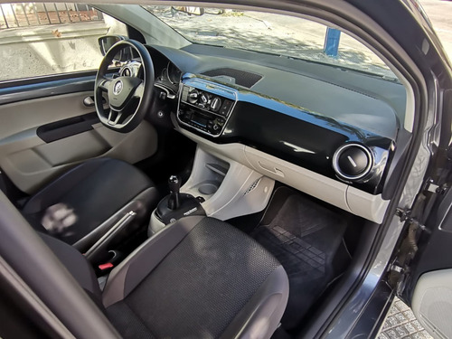 Volkswagen Up! High 2018