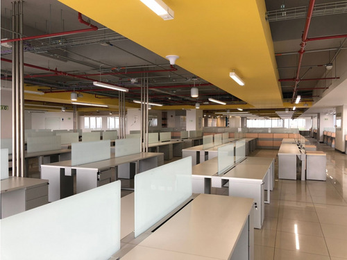 Se Arrienda Oficina En El Centro Empresarial Elemento