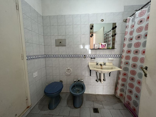 Casa En Venta En Ramos Mejía