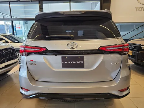 Toyota Fortuner 2.8 Diesel Srv 4X4 At
