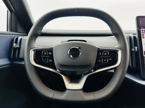 Volvo EX30 E40 CORE