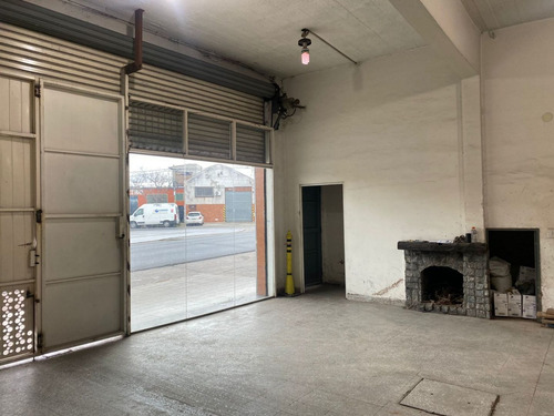 Imagen 2 de 13 de Local En Venta En Villa Libertad