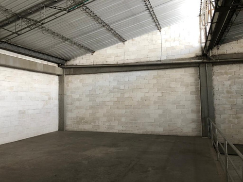 Imagen 24 de 27 de Vendo Bodega Rentando Itagüí 440 Mts