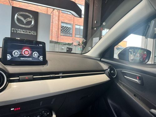 Mazda 2 Touring Paño Sport 2026 /127/dr