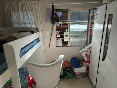 Casa Com Bar E Piscina Em Grande Terreno E Ótima Localização