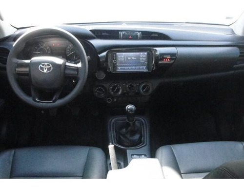 Toyota Hilux 2.8 Std 4x4 Cd 16v Diesel 4p Manual