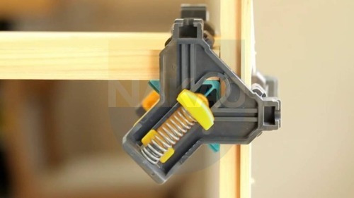 Kit 4 Cartelas (8 Und) Sargento Clip Angular - 305100 - Wolf