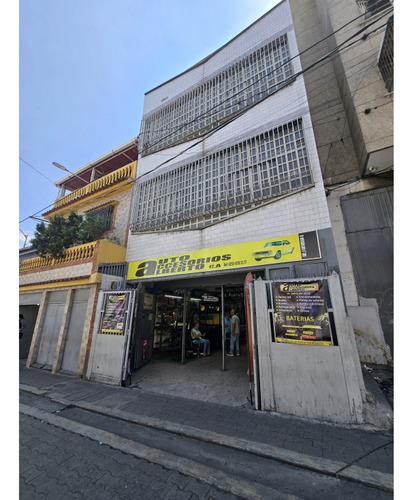 Edificio Comercial En Venta 420 M2 - Urb Catia