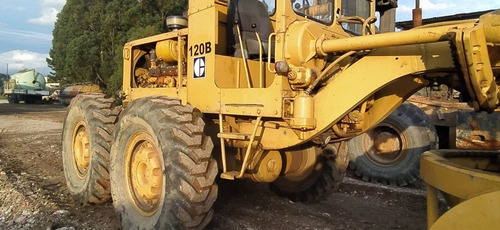 Imagem 2 de 8 de Patrol Cat 120b