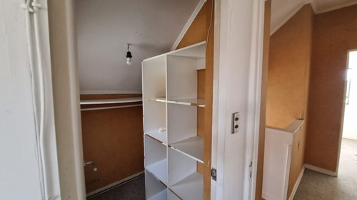 Vendo Amplia Casa Con Excelente Ubicacion De 3d 3b 1e