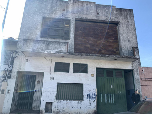 Imagen 6 de 10 de Depósito De 588 M2 Cubiertos En Villa Martelli