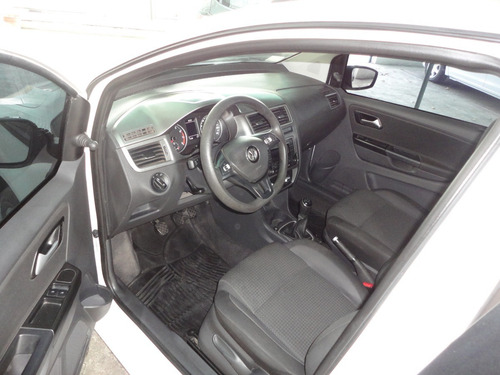 Imagen 10 de 11 de Volkswagen Suran 1.6 Confortline2017