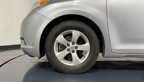 Imagen 11 de 15 de 39913 - Toyota Sienna 2017 Con Garantía At