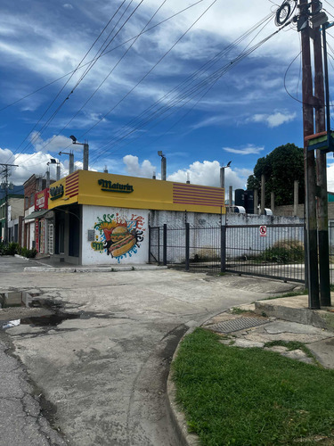 Ez Platinum Ofrece En Alquiler Local San Diego