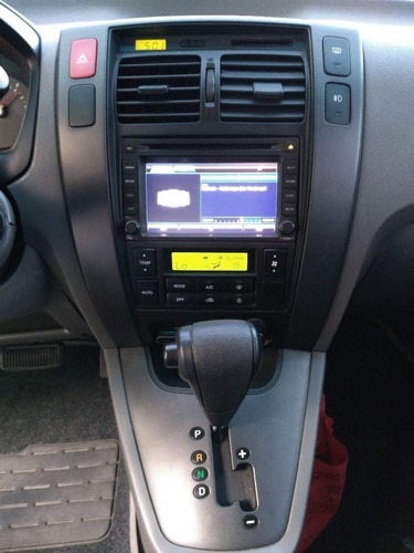 Imagem 9 de 9 de Hyundai Tucson 2010 2.0 Gls 4x2 Aut. 5p