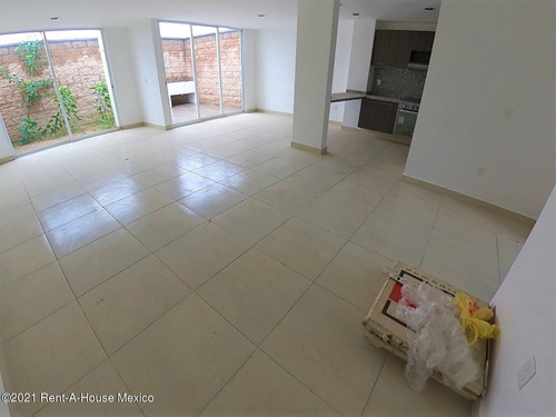 Imagen 6 de 14 de Zakia Luminosa Y Comoda Casa En Renta Con Cuarto De Servicio Mm583