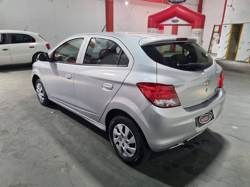 Chevrolet Onix 1.0 Mpfi Lt 8v Flex 4p Manual