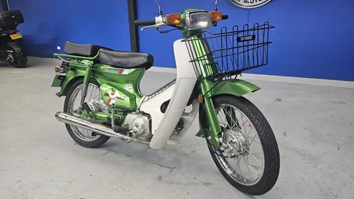 C 90 Honda Modelo 1996