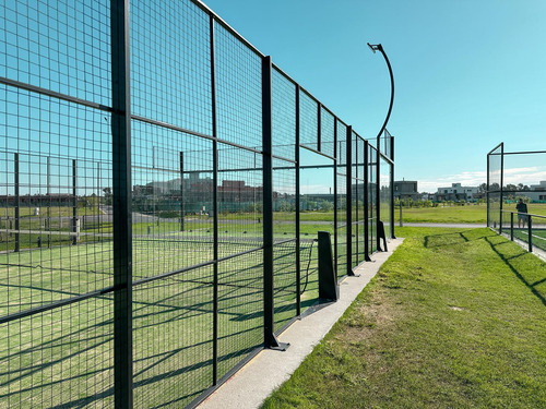 Terreno Con Frente Sur En Vida Barrio Cerrado Funes Con Amenities