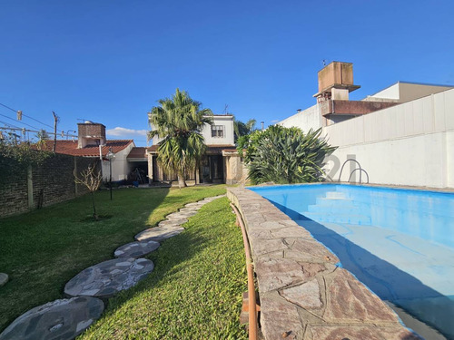 Venta De Casa 3 Ambientes En San Antonio De Padua. Apta Credito.