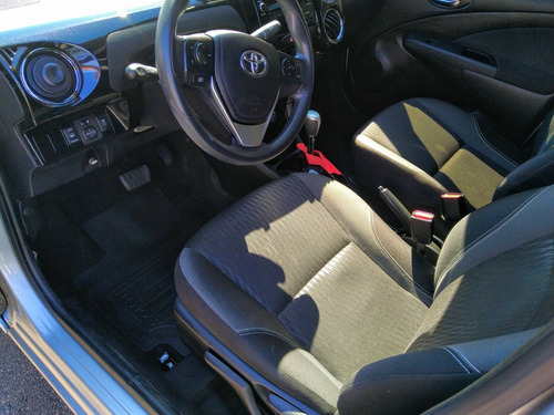 Toyota Etios Sedán 1.5 X Plus Aut