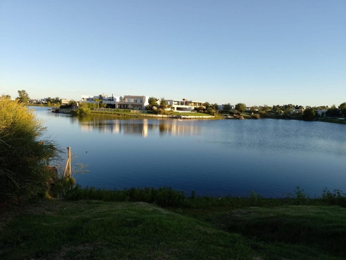 Imagen 4 de 10 de Hermoso Lote Al Agua En San Matias