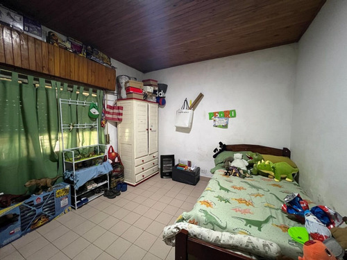 Venta Casa 3 Ambientes En Bosques