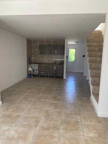 Imagen 6 de 11 de Departamento En Venta En Los Almendros -pilar, G.b.a. Zona Norte