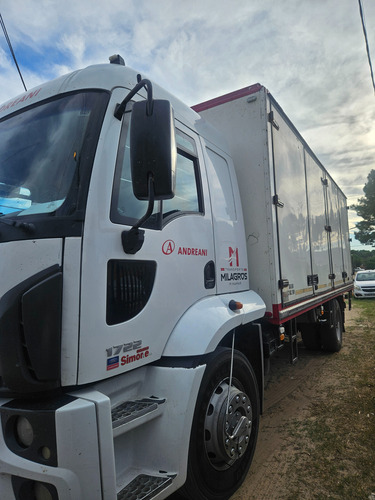 Ford Cargo 1722 2011 Cab Dormitorio 2011