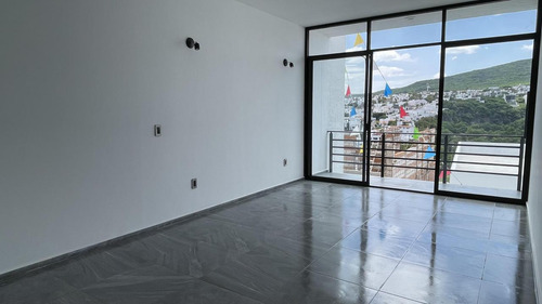 Casa Nueva En Venta En Lomas De Juriquilla