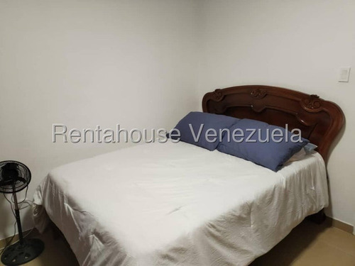 Juan Carlos González. Renta House Carabobo Vende Apto. Res. Los Pinos Urb. El Naranjal Naguanagua Mls #25-12152 Rah/jcg.