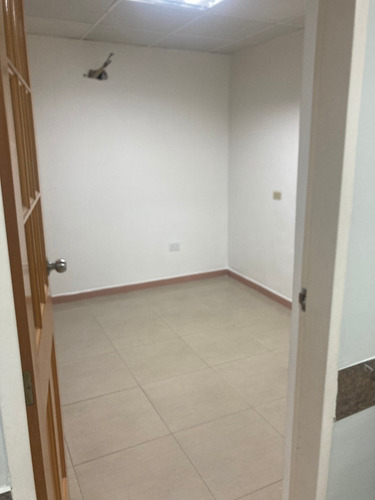 Imagen 5 de 12 de Consultorio U Oficina En Trigal Norte Alquila Lino M. Juvinao