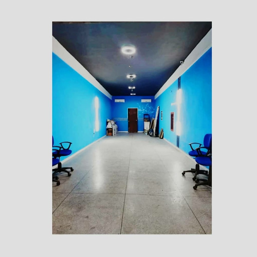 Imagen 2 de 14 de Local Avenida Bolívar Norte A Pie De Calle, Entrega Totalmente Remodelado. Traspaso!!!