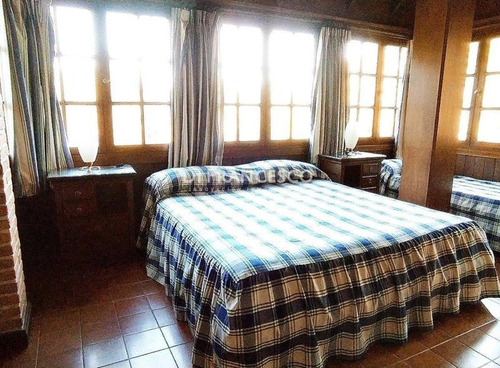 Venta - Casa De 7 Ambientes En Pinamar - Enorme Y Exclusiva