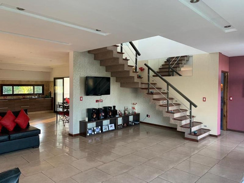 Imagen 7 de 29 de Venta Con Renta - Casa En Saint Thomas Este