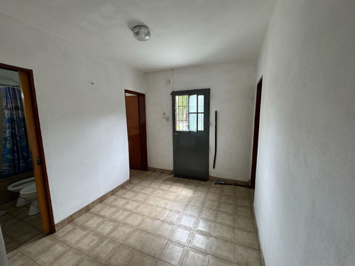 Venta Casa 3 Ambientes Mariano Acosta Y Local