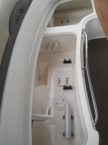 Lancha Sea Ray 395 Ano 2016. Apenas 360 Horas De Uso!!!
