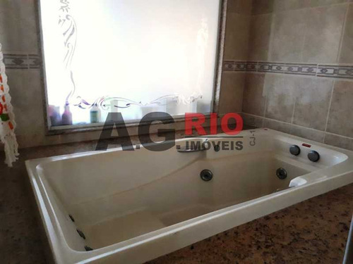 Casa Em Condomínio-à Venda-vila Valqueire-rio De Janeiro - Vvcn30026