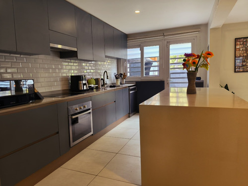Remodelada Casa Sin Comisión, Parque Padre Hurtado