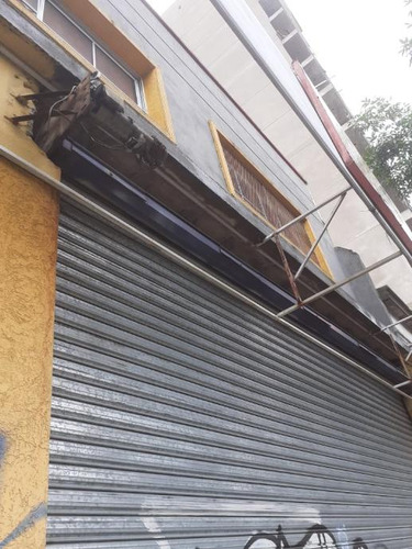 Local En Venta En Avellaneda Este