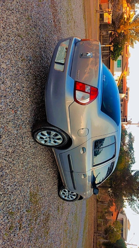 Imagem 4 de 7 de Renault Clio Sedan 2008 1.6 16v Expression Hi-flex 4p