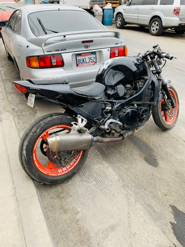 Imagen 1 de 5 de Suzuki 750 2001