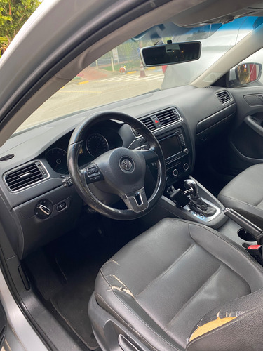 Nuevo Jetta 2.5l, Gris Metalizado