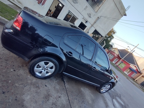 Volkswagen Bora 1.9 Trendline I 100cv 2011